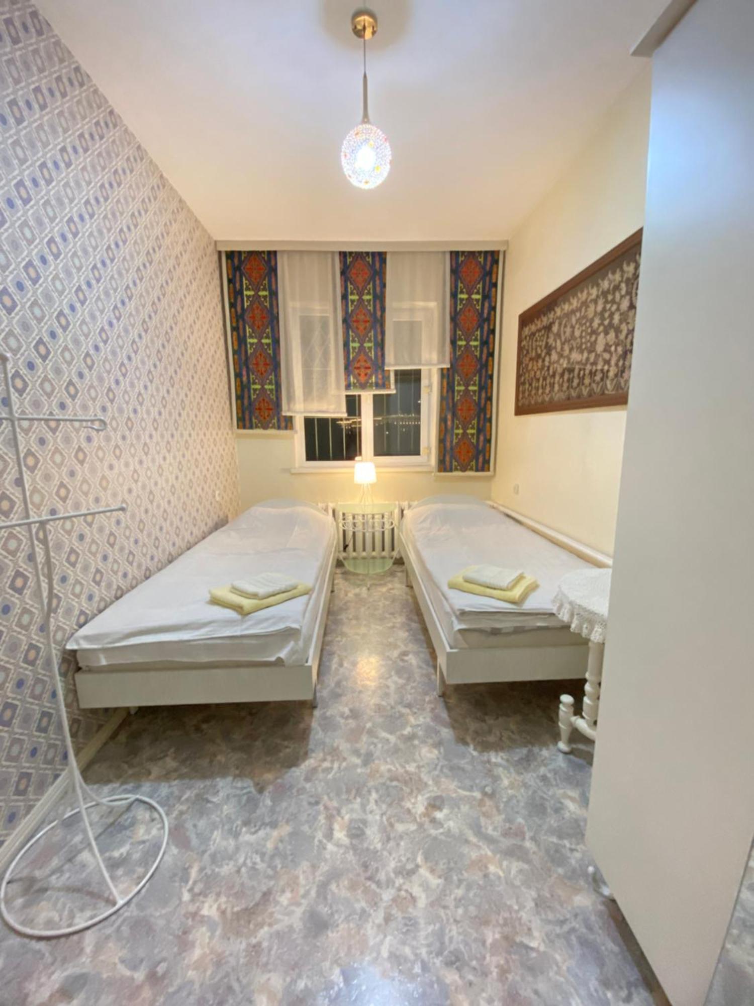 Хостел Особнячок Bishkek Exterior foto